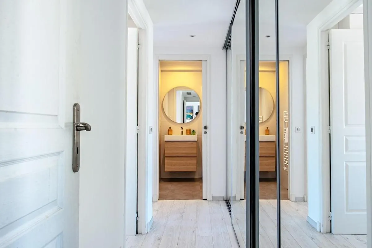 Apartment Milady-Perle Neuve, Wifi, Climatisee, Centre D'Antibes Au Calme France